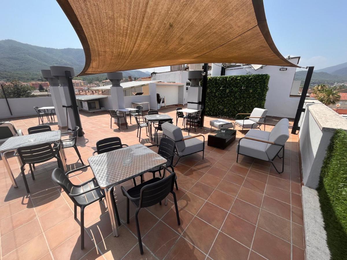 Hostal Tarrés Anglés Exterior foto